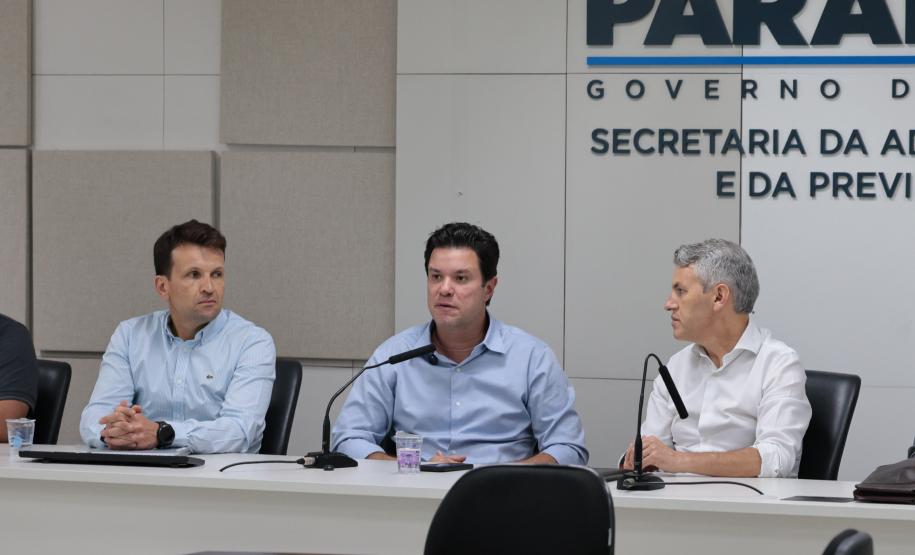 Curitiba, Colombo e Fazenda Rio Grande: Estado assina contrato para anteprojeto de novo corredor de ônibus