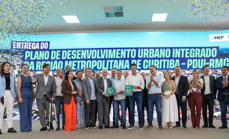 Governo do Paraná apresenta Plano de Desenvolvimento Urbano para municípios da RMC