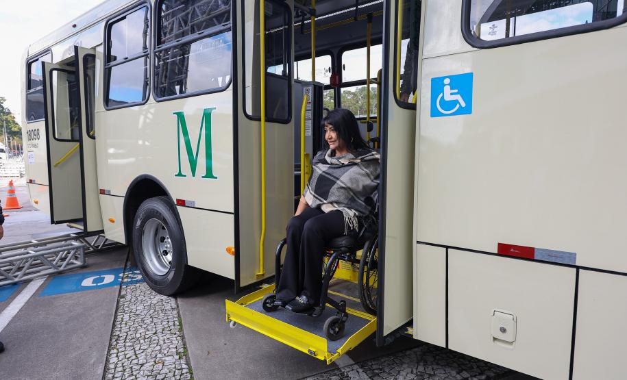 Frota da RMC ganha 46 novos ônibus com ar-condicionado e câmera de segurança