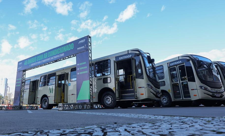 Frota da RMC ganha 46 novos ônibus com ar-condicionado e câmera de segurança