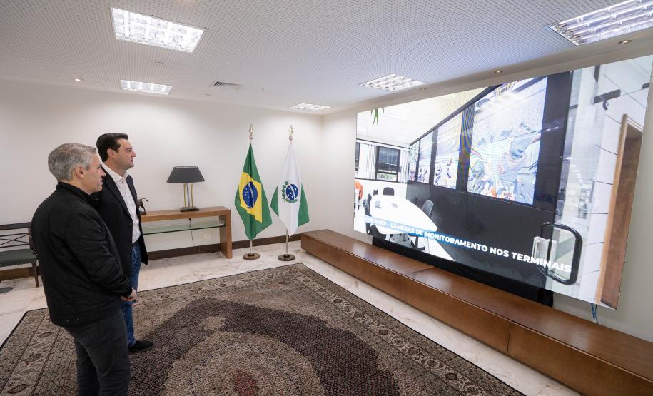 Estado instala 261 câmeras em 16 terminais para ampliar monitoramento do transporte metropolitano de Curitiba