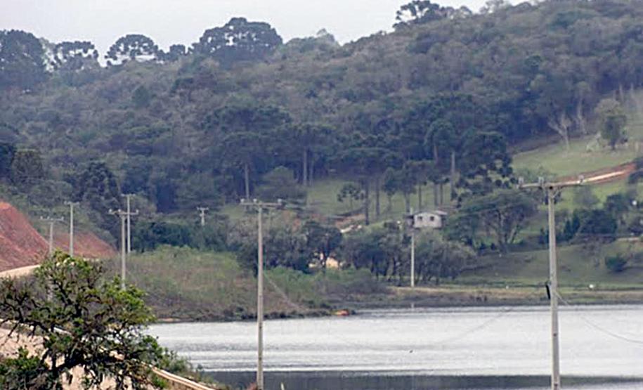 realização do projeto técnico para a adequação das estradas existentes no entorno da barragem de Piraquara II