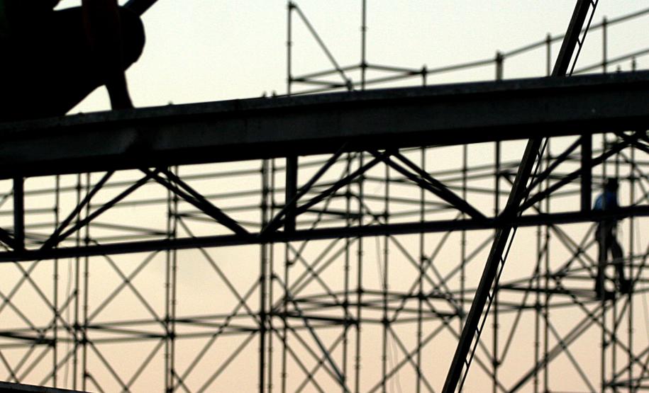 RMC criou 3.755 empregos em janeiro O Paraná gerou 11.125 empregos com carteira assinada em janeiro, sendo 3.775 na Região Metropolitana de Curitiba (RMC)