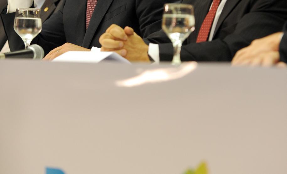 Governador Beto Richa e presidente da Renault Nissan, Carlos Ghosn