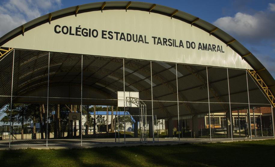 Escola Estadual Tarsila do Amaral, em São José dos Pinhais, na RMC.