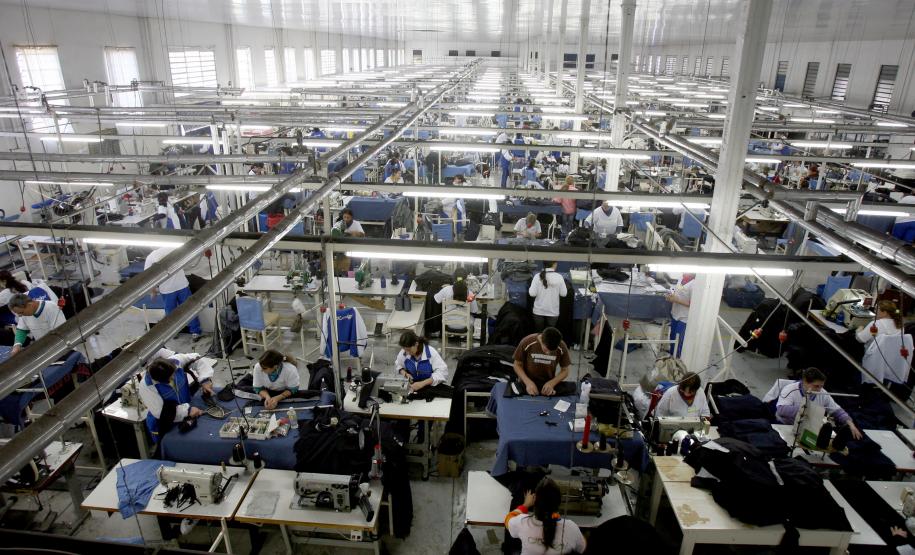 O Paraná criou 6.840 empregos sendo o sexto Estado do país e o primeiro da Região Sul na criação de empregos no mês de maio.