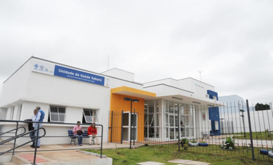 Curitiba ganha nova unidade de saúde financiada pelo Estado Foi inaugurada no dia 30 de janeiro a nova Unidade da Saúde da Família da Vila Sabará, na Cidade Industrial de Curitiba.