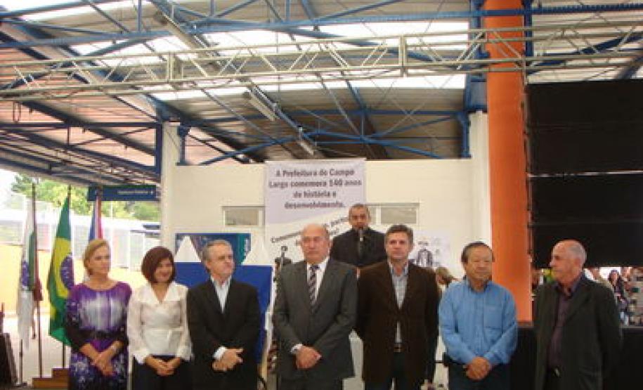 Inaugurado novo terminal de ônibus de Campo Largo