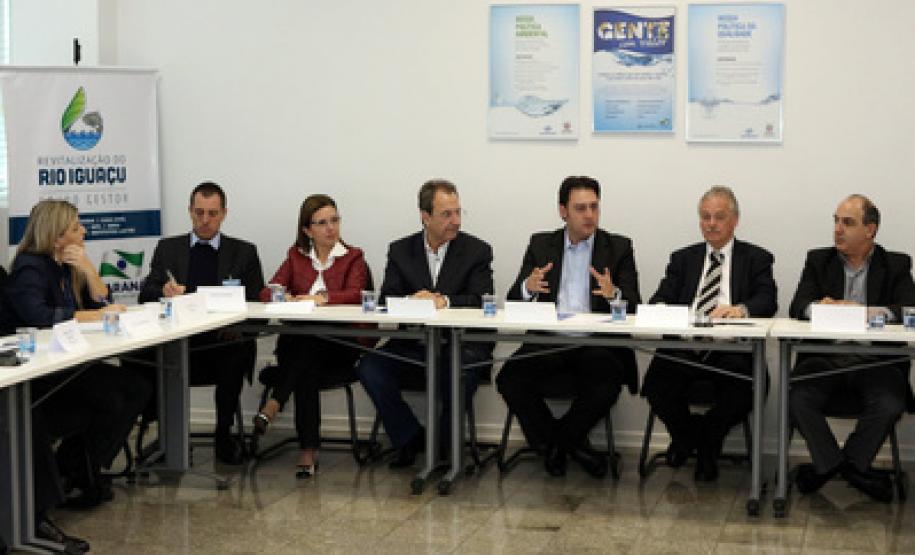 Ações para o Rio Iguaçu incluem fiscalização mais intensa e educação Reunião do Grupo Gestor de Revitalização do Rio Iguaçu (GGRI), realizada dia 01 de dezembro.