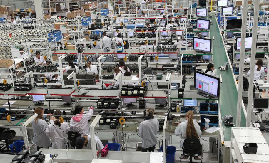 A Região Metropolitana de Curitiba (RMC) teve taxa de desemprego de 5.2%, considerada a menor taxa do país em um comparativo com 21 metrópoles.