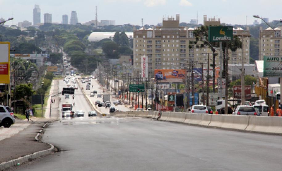 Comissão do BID conhece obras rodoviárias na RMC A comissão visitou obras em Pinhais e Piraquara.