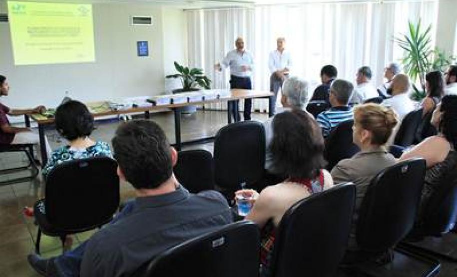 Reunião realizada com os funcionários da Comec.