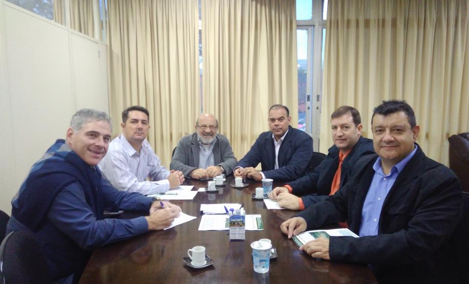 Representantes da Prefeitura de Palmeira visitam Comec Diretoria da Comec e representantes de Palmeira