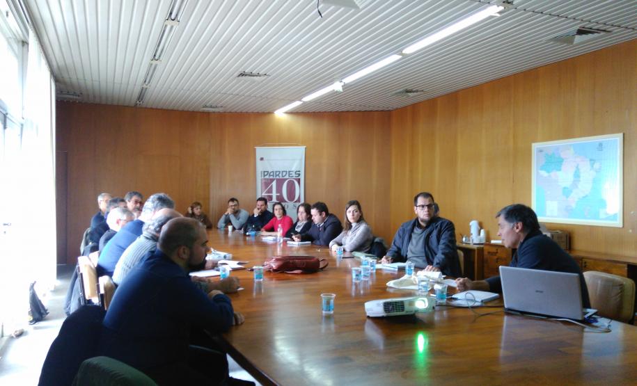 Comec discute termo de referência para elaboração do PDUI A reunião foi realizada na sede do Ipardes