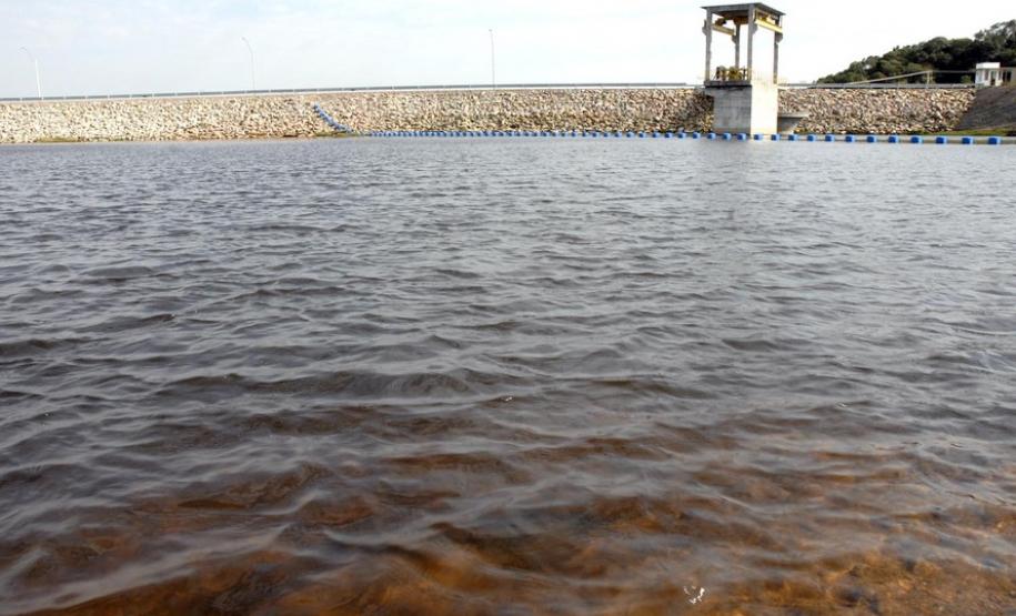 Barragens estão com 83% da capacidade de armazenamento Barragem de Piraquara.