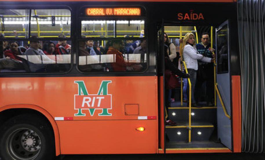 Linhas de Fazenda Rio Grande, Mandirituba e Quitandinha podem ser afetadas por obras na BR 116 São sete linhas metropolitanas.
