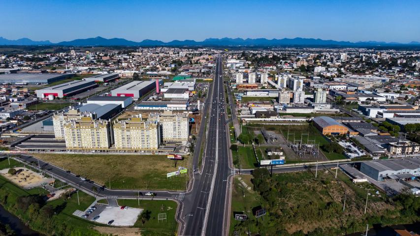 Amcham Seccional Curitiba - ppt carregar